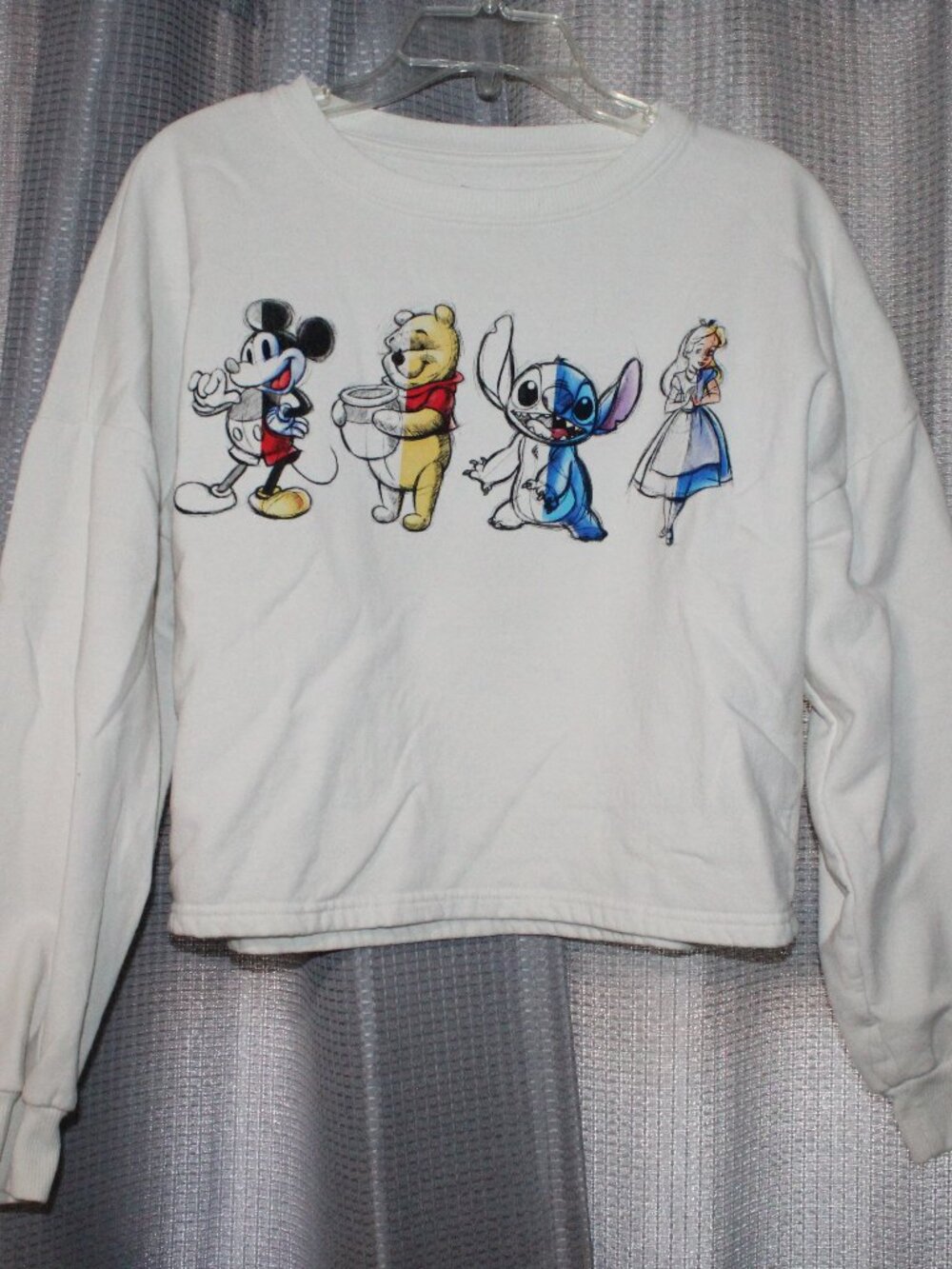 Disney 100 Years of Wonder Women's Cropped Sweatshirt Cream Size Large